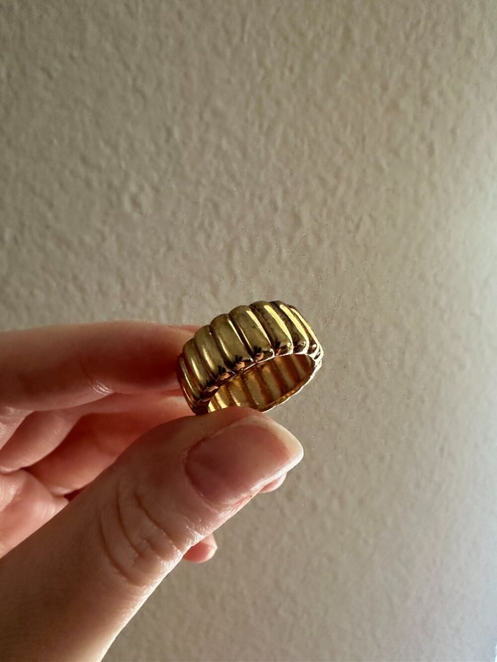 Mejuri Charlotte Bold Ring